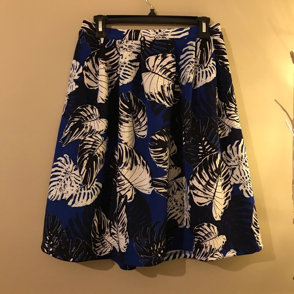 Floral knee length skirt